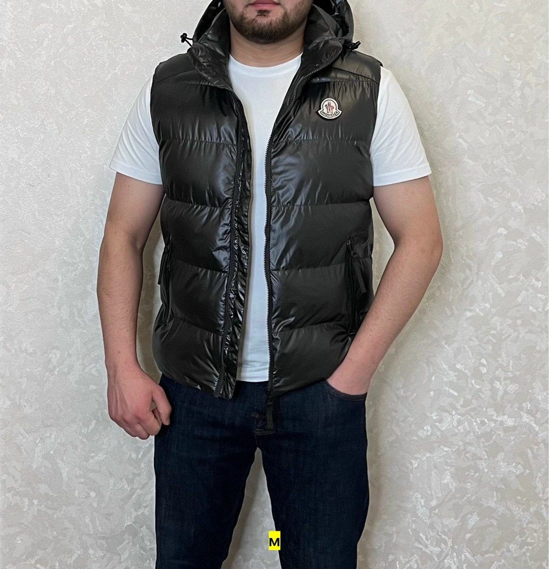 жилетка монклер,жилетка moncler,жилет moncler,пуховик moncler мужской,жилетка монклер мужская