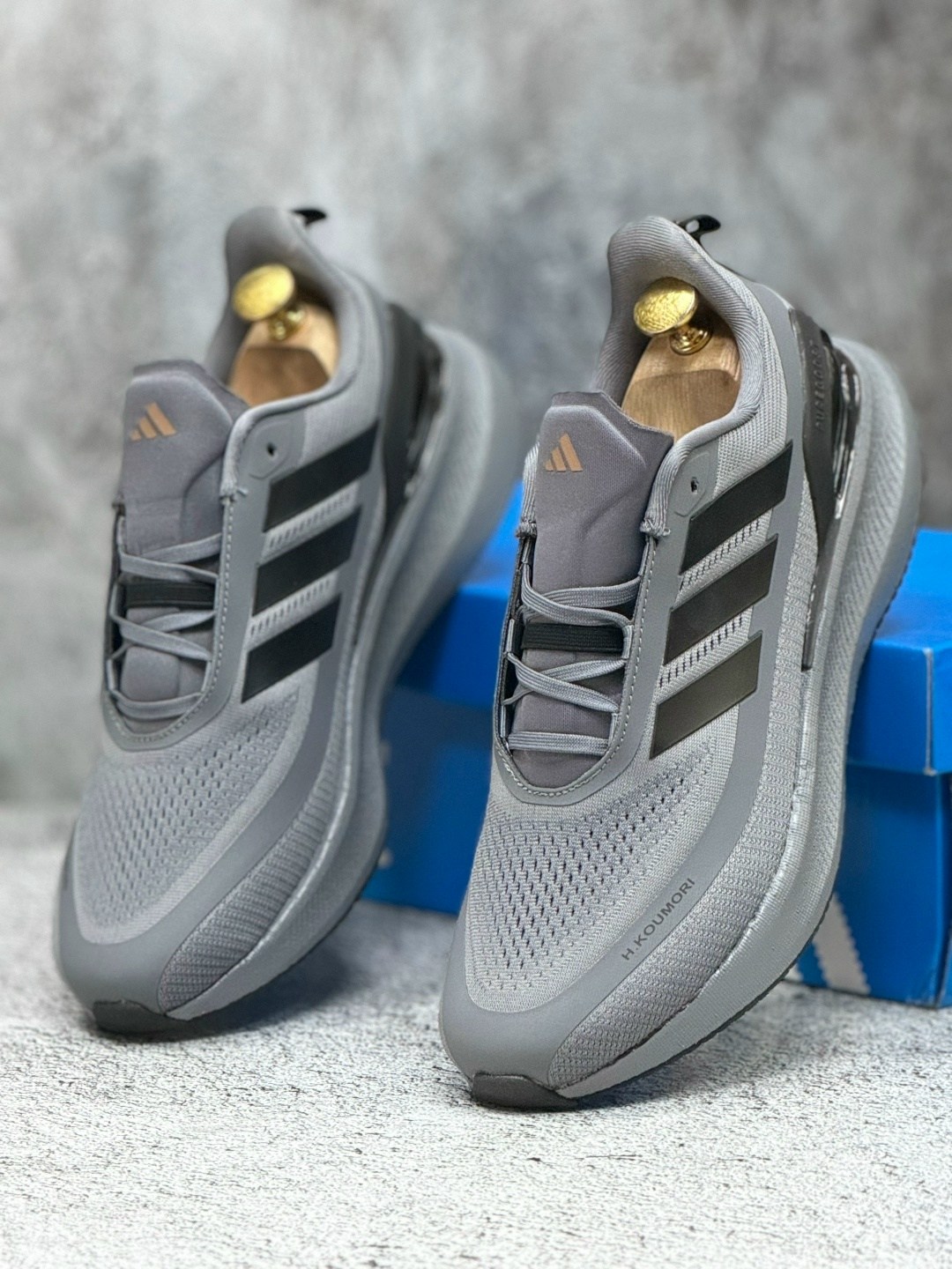кроссовки adidas,кроссовки adidas ultraboost,кроссовки adidas мужские,adidas ultraboost,мужские кроссовки adidas ultraboost