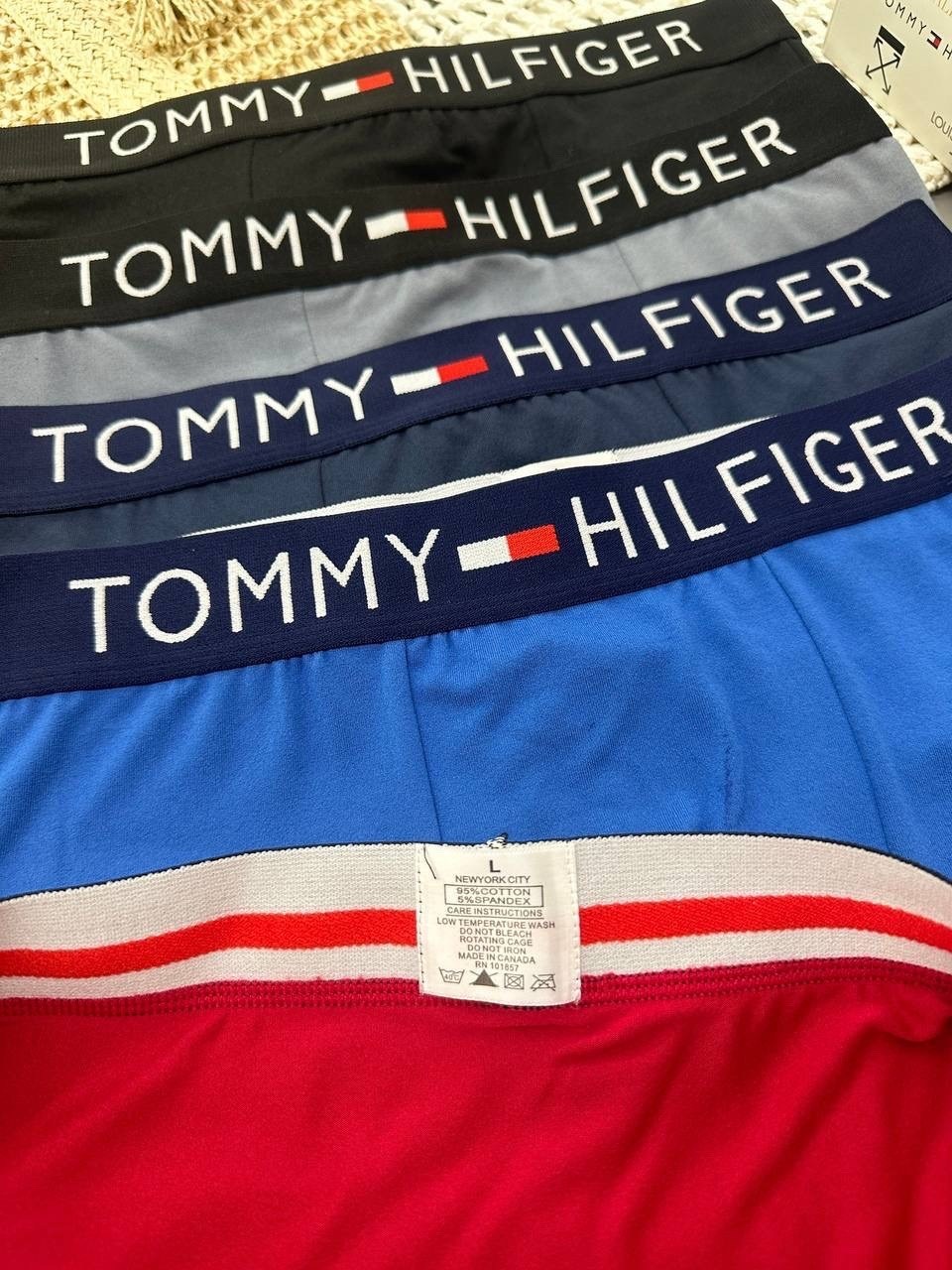 tommy hilfiger трусы мужские,набор мужских трусов tommy hilfiger,комплект трусов tommy hilfiger,tommy hilfiger трусы,трусы tommy hilfiger мужские комплект