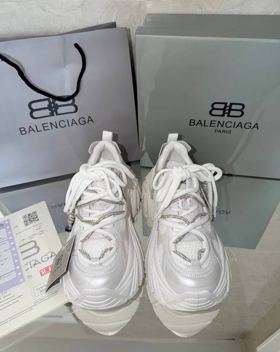 кроссовки женские balenciaga,кроссовки balenciaga,кроссовки balenciaga triple s,balenciaga triple s clear sole, женская balenciaga зеленая