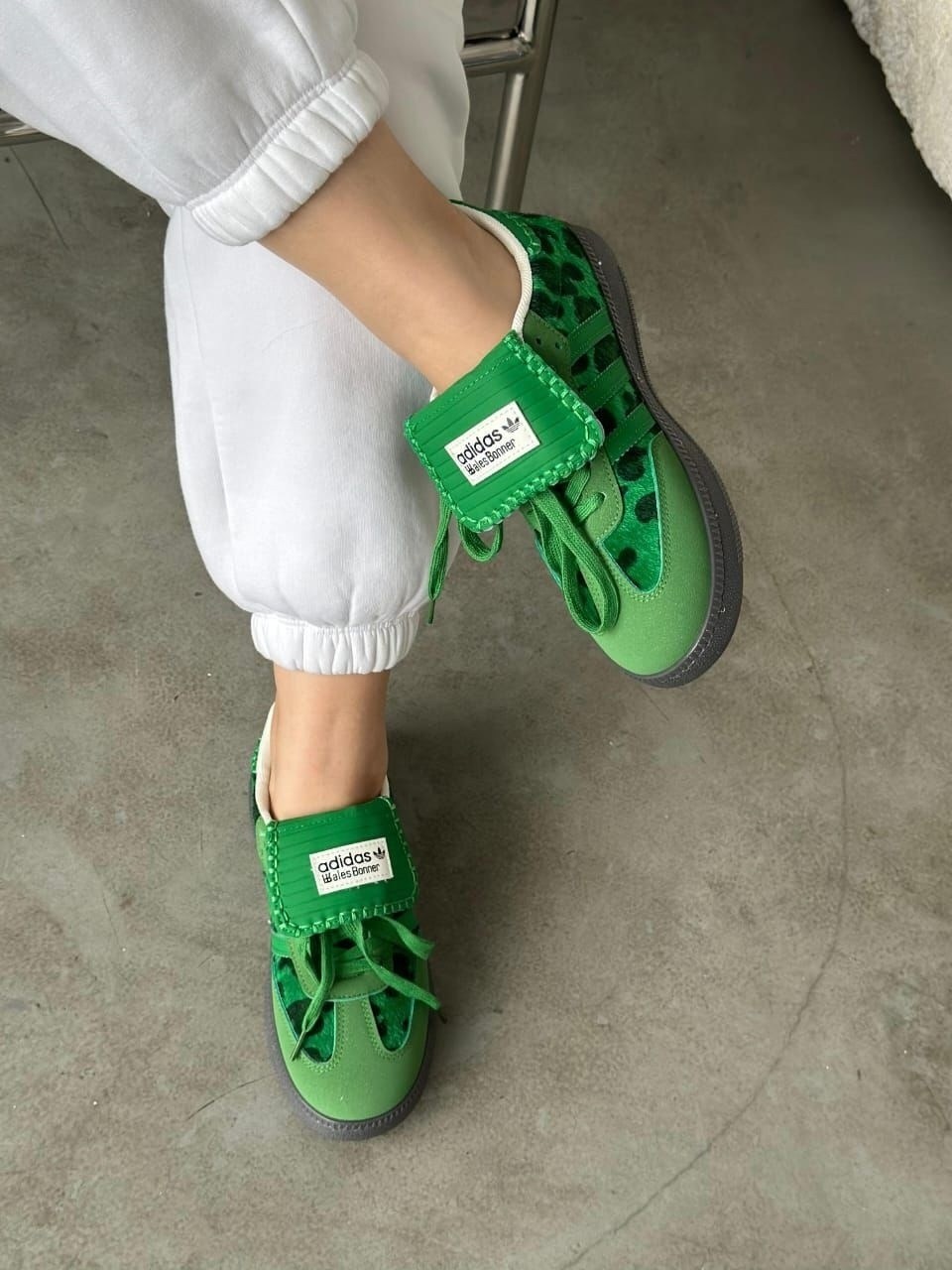 ,кроссовки женские adidas,кроссовки леопардовые,кеды жен,кроссовки женские