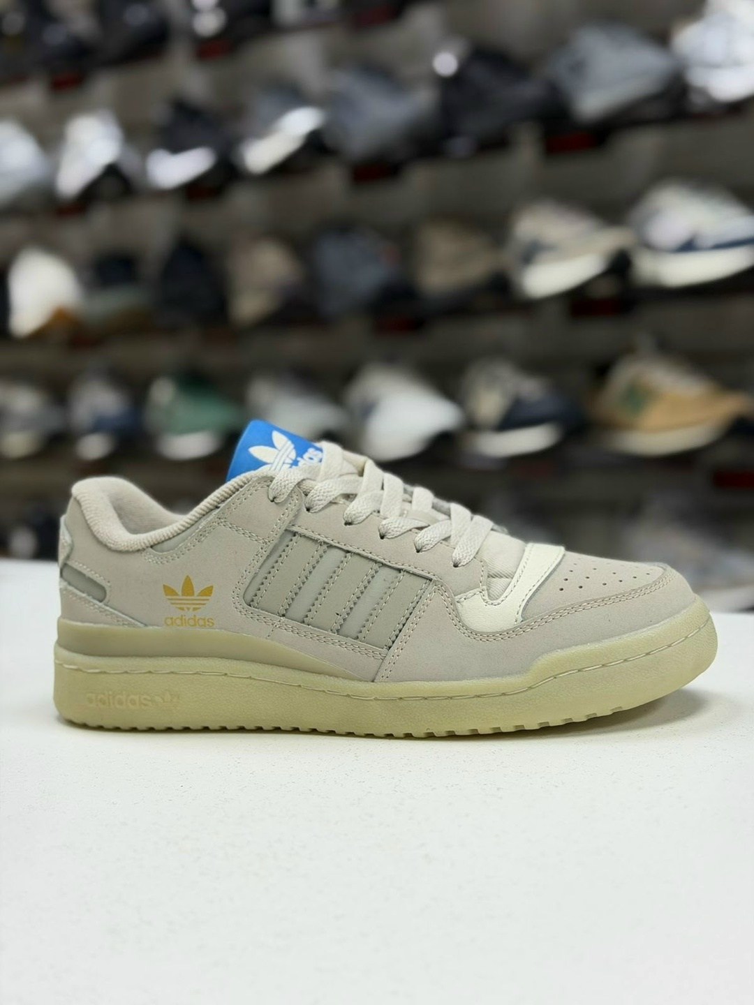 кроссовки adidas,кроссовки adidas original,кроссовки мужские женские adidas,кроссовки,кроссовки адидас