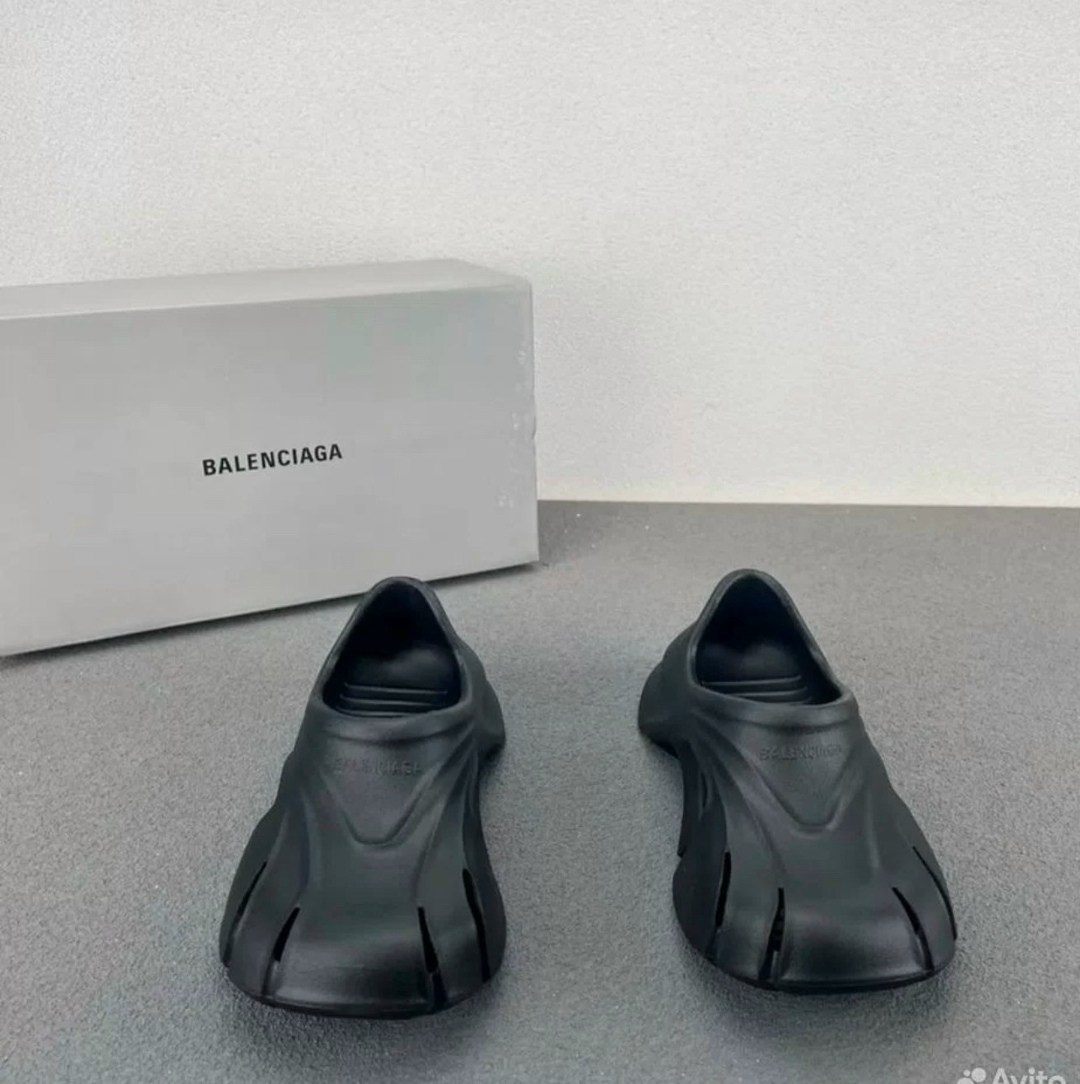 шлепанцы баленсиага,сланцы баленсиага,,сандалии balenciaga,сандалии мужские