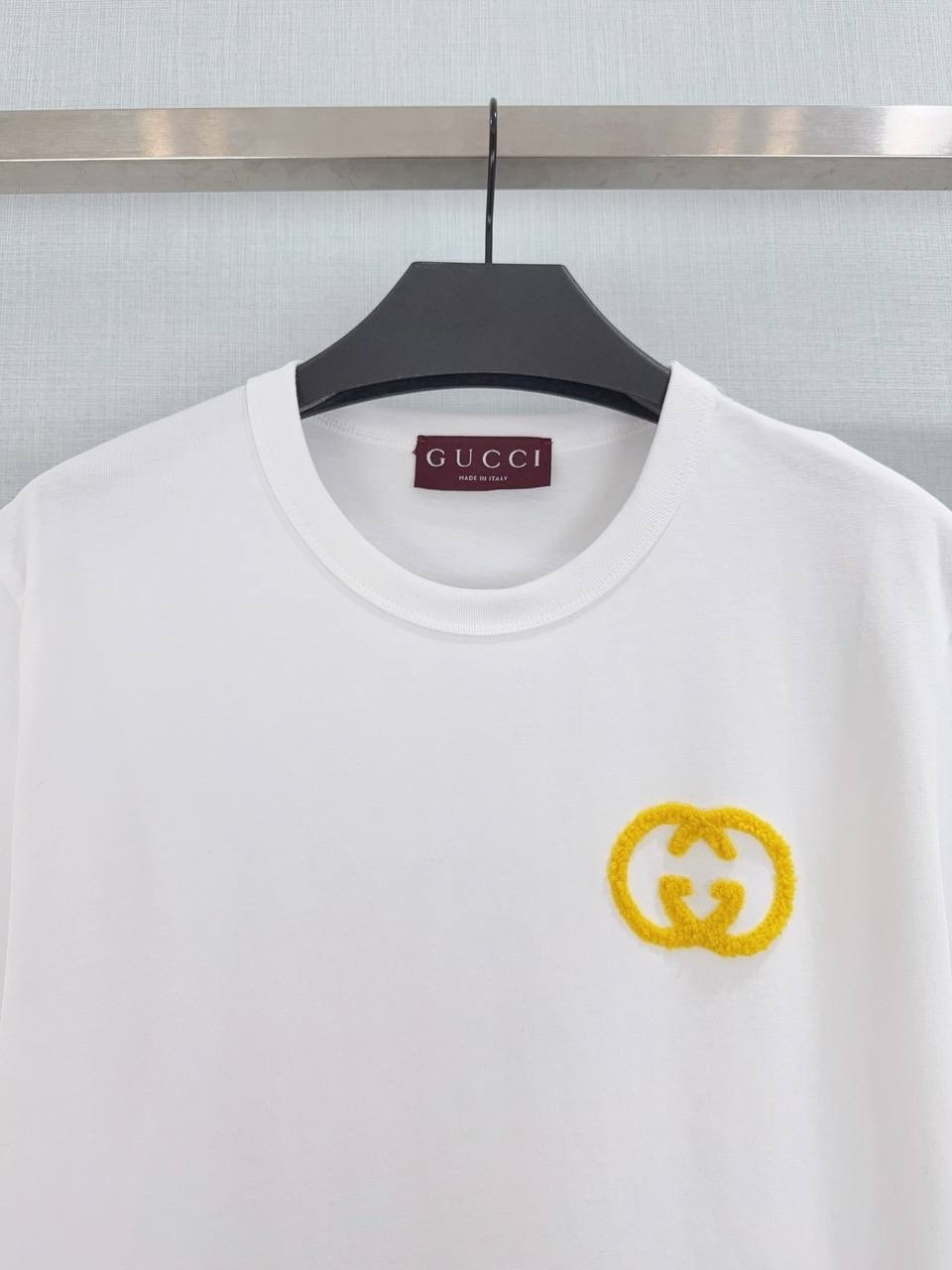 футболка gucci,футболка гучи женская,майка гуччи оригинал,футболка женская gucci,стиль футболка