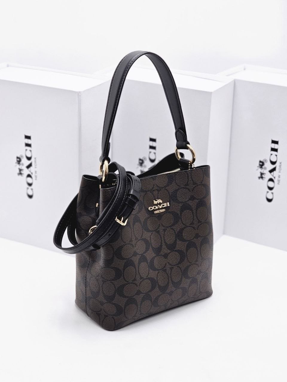 сумка coach,сумка женская coach,брендовая сумка через плечо coach,сумка ведро coach,сумка тоут coach