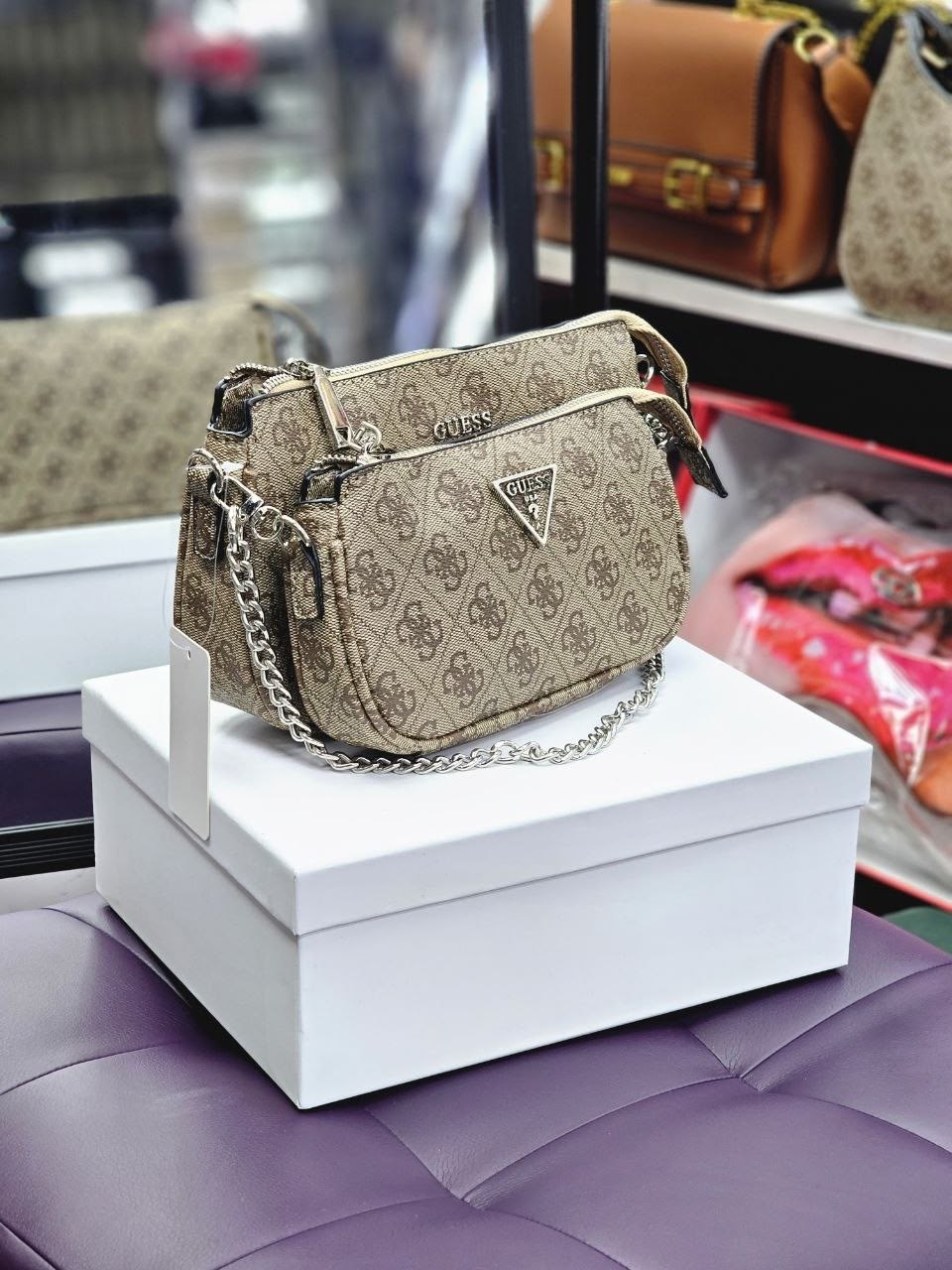 сумка женская guess,сумка guess,женская сумка guess через плечо,сумка guess через плечо,сумка