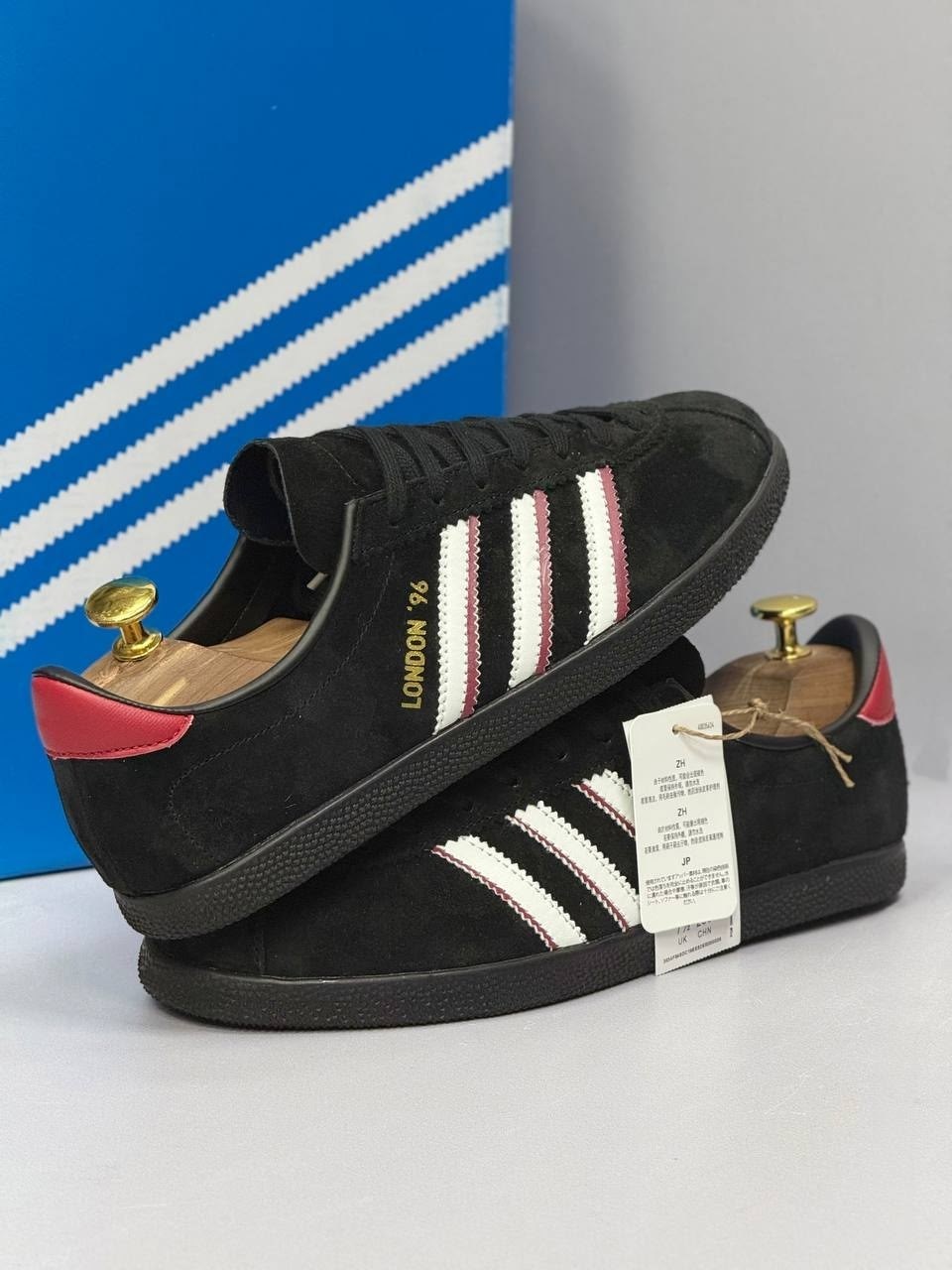 adidas originals london 96 core black sneakers,london 96 adidas,кроссовки adidas london 96 black scarlet,adidas london 96 sneaker,кроссовки adidas london 96 цвет black white