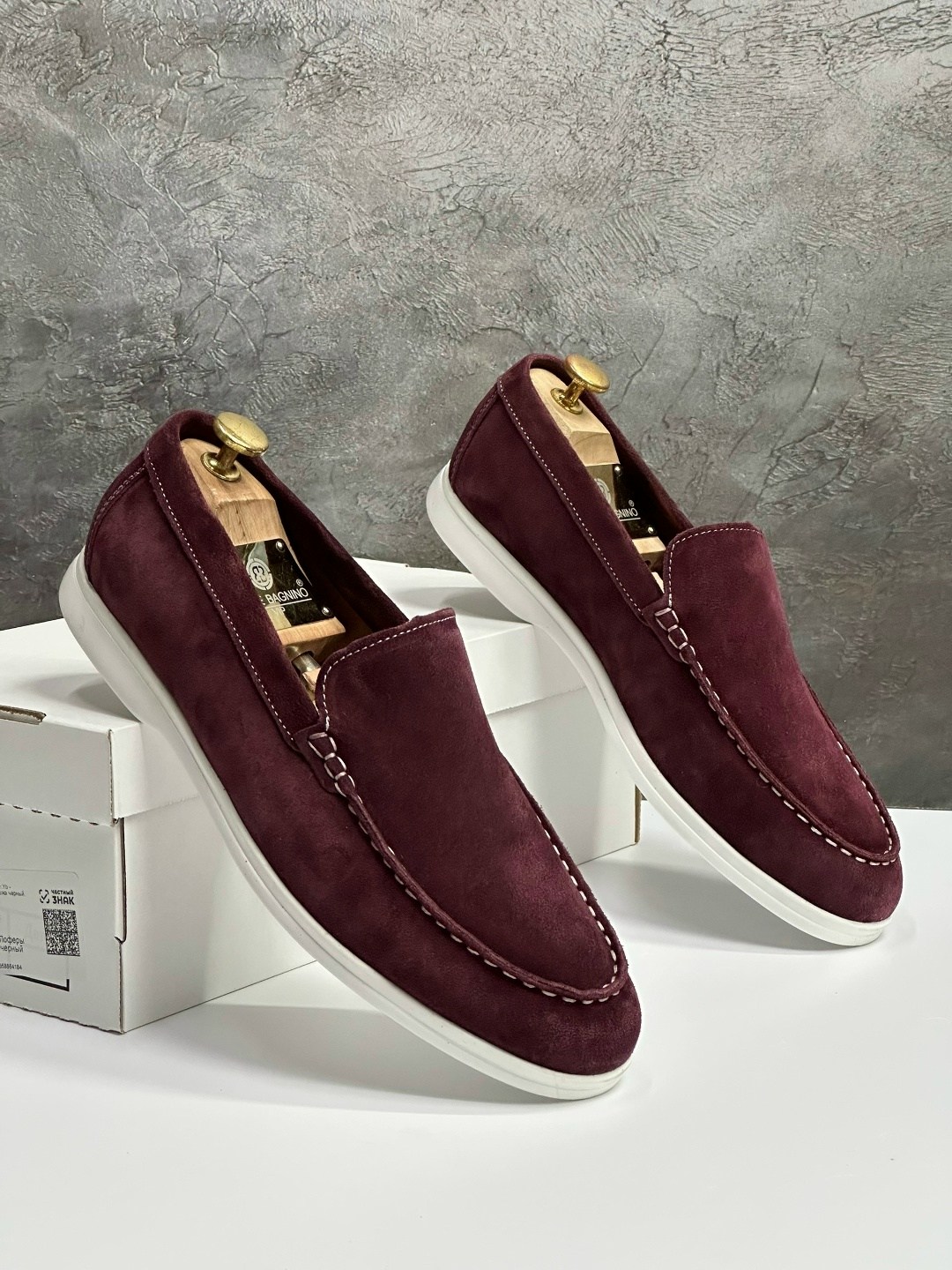 мужские лоферы замшевые,loro piana лоферы мужские,,loro piana бордовые лоферы,замшевые лоферы
