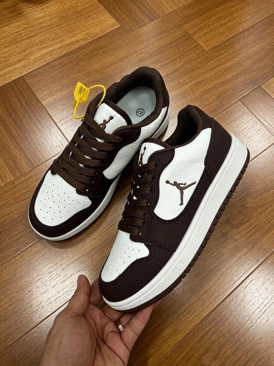 кроссовки,,спортивная ,кроссовки nike air jordan 1,кроссовки nike air jordan 1 low