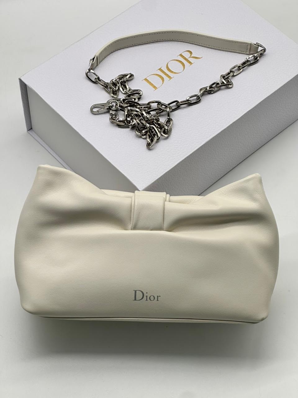 dior сумка,сумка кристиан диор белая,cумка christian dior,dior косметичка,сумка женская dior