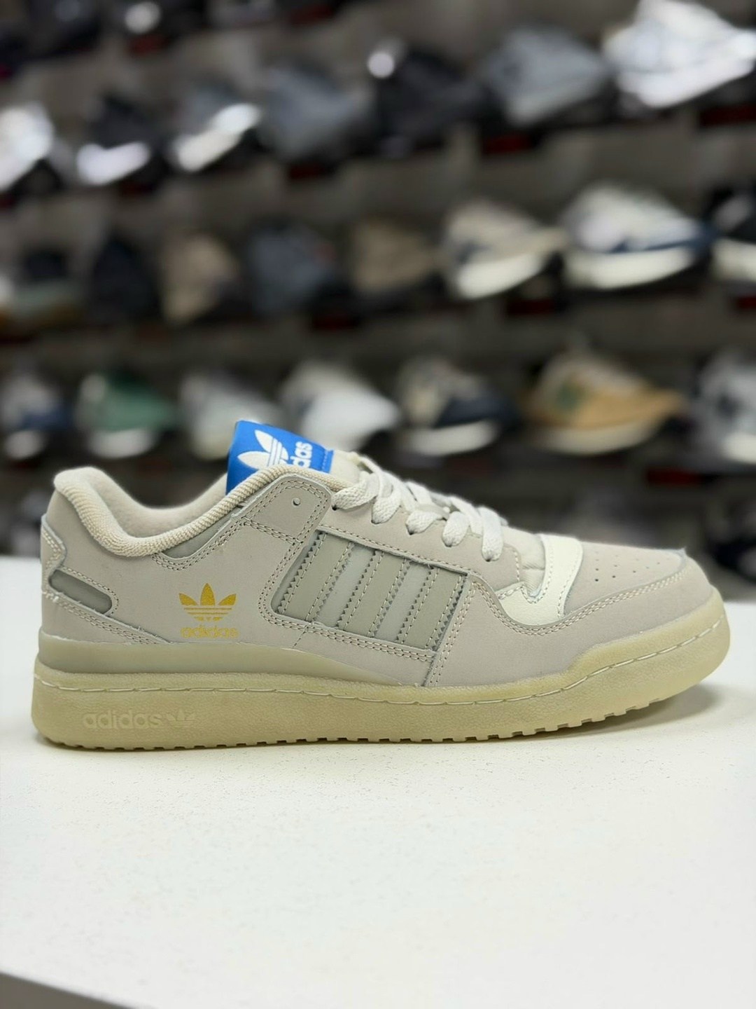кроссовки adidas,кроссовки adidas original,кроссовки мужские женские adidas,кроссовки,кроссовки адидас