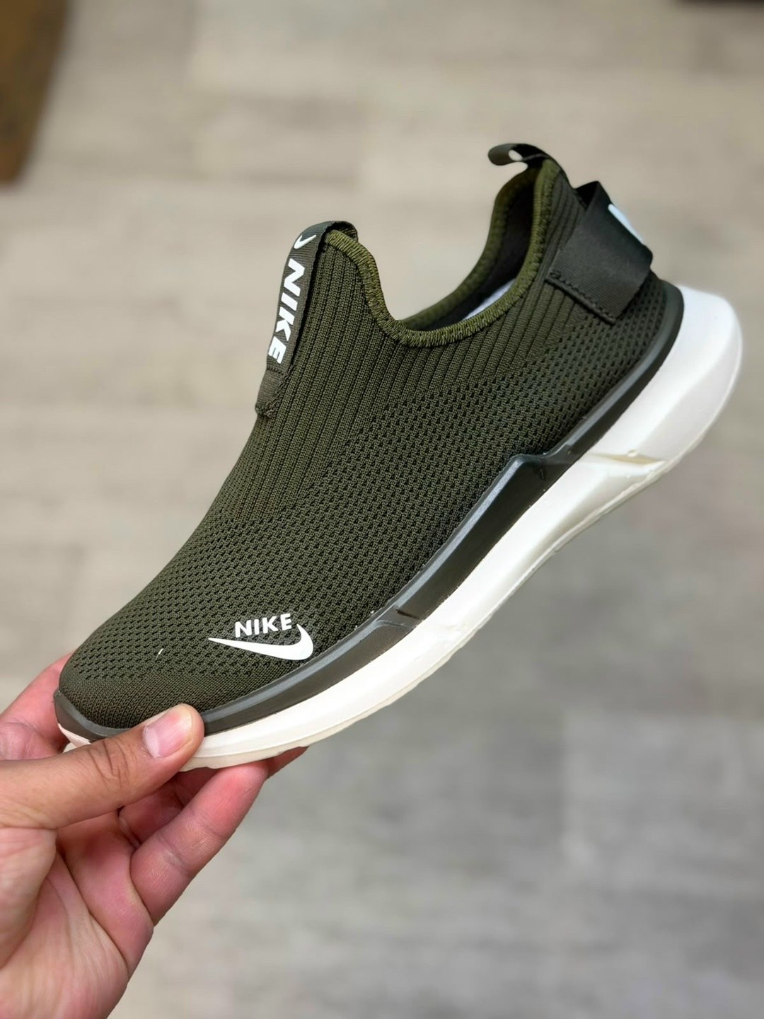 кроссовки,кроссовки nike,спортивная ,кроссовки хаки,кроссовки тканевые