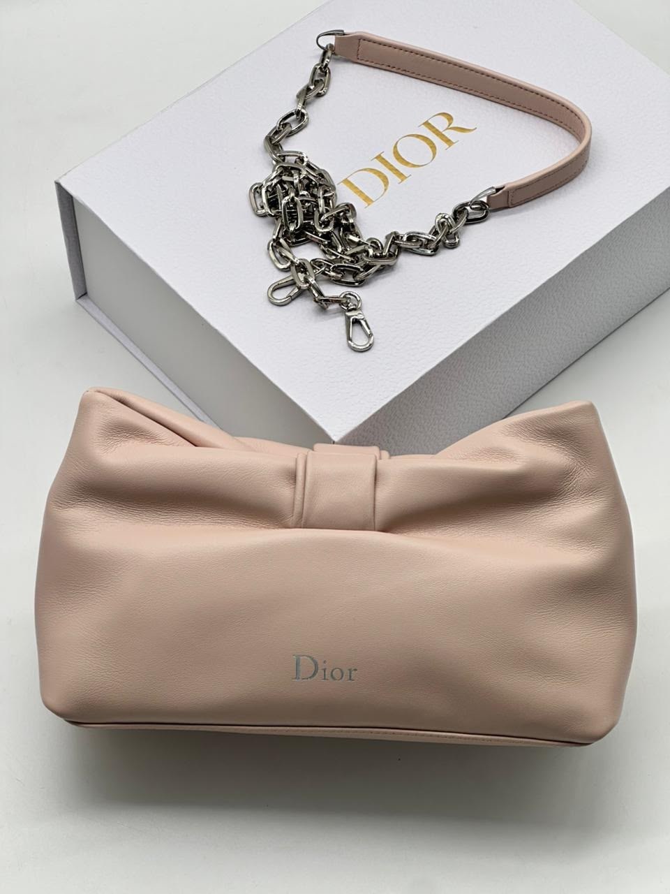 dior сумка,сумка кристиан диор белая,cумка christian dior,dior косметичка,сумка женская dior
