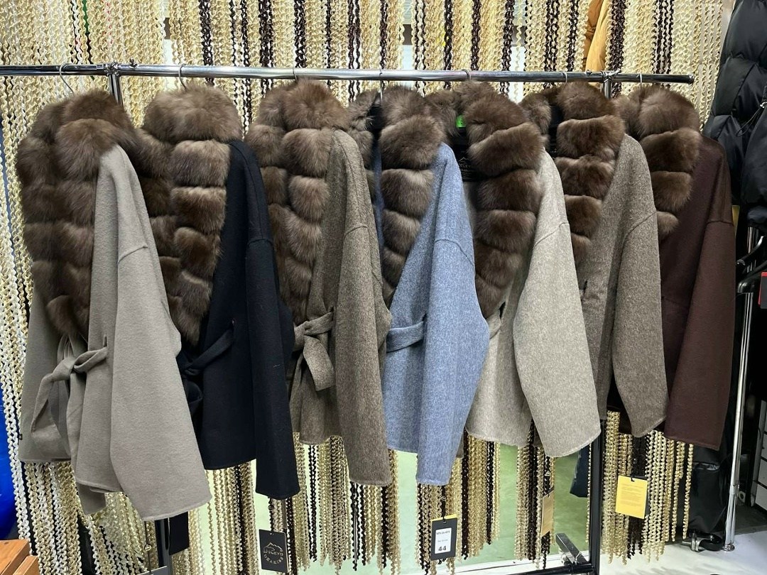 пальто с мехом,пальто шерстяное с мехом соболя stone,пальто кашемировое с мехом песца,пальто с мехом соболя,шерстяное пальто