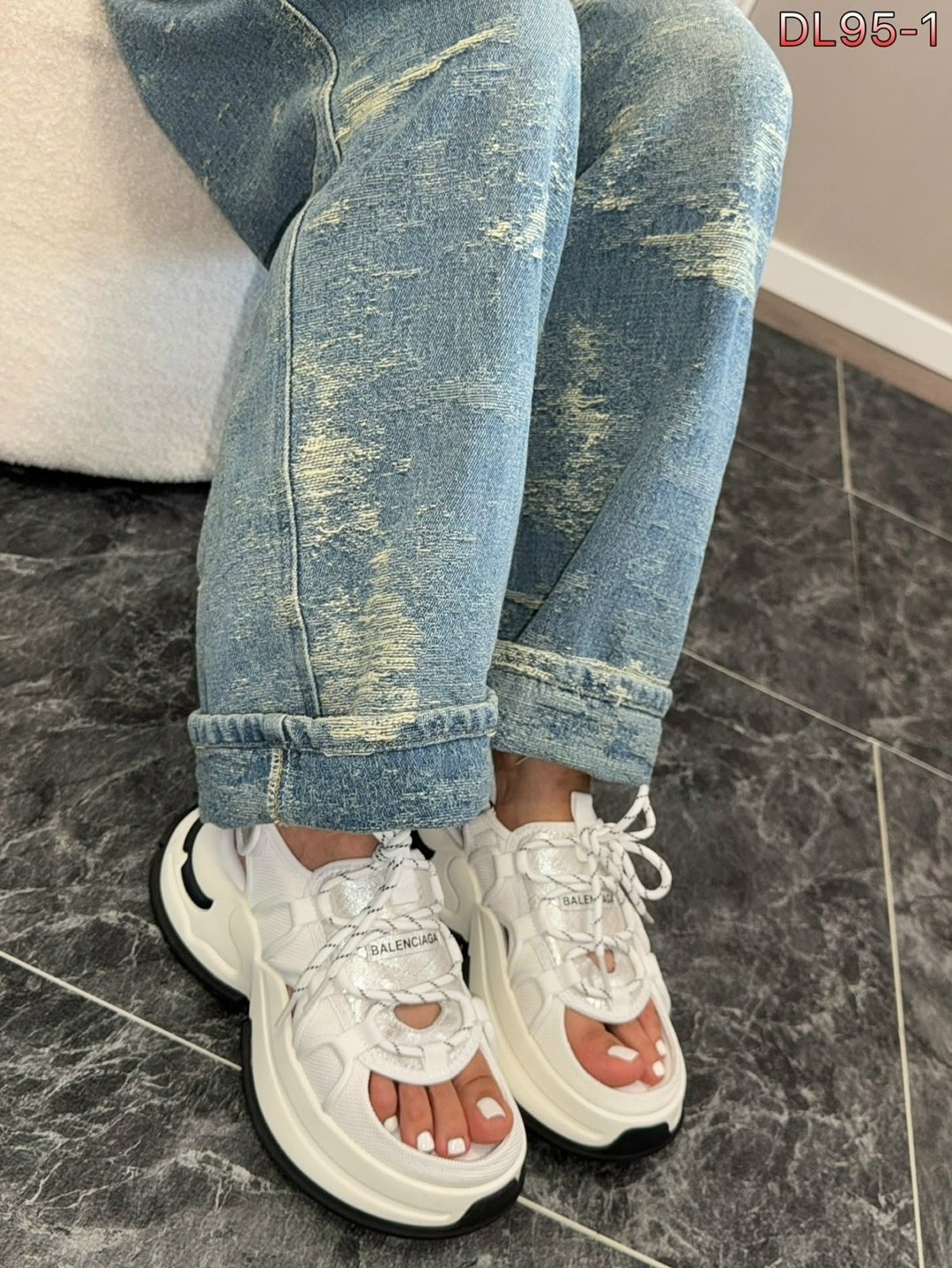 сандалии balenciaga,кроссовки женские balenciaga,босоножки баленсиага,босоножки balenciaga,сандалии босоножки