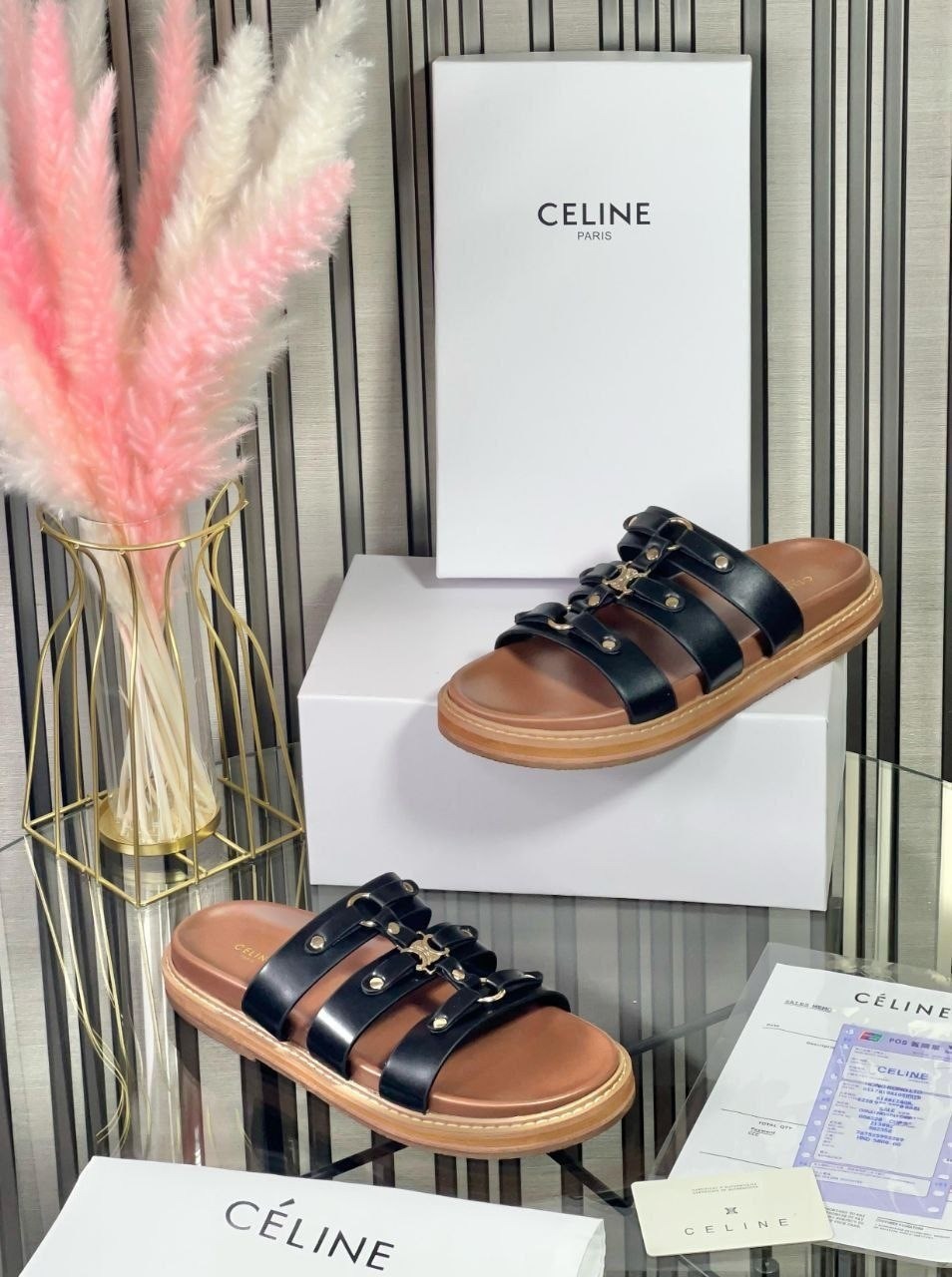 шлепанцы celine,сандалии celine,босоножки celine,сандалии celine 2026,шлепки celine