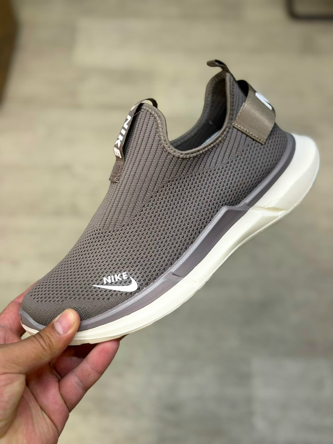 кроссовки,кроссовки nike,спортивная ,кроссовки хаки,кроссовки тканевые