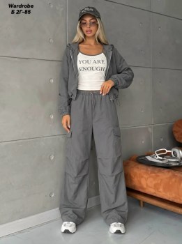 Костюм