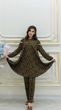 Костюм
