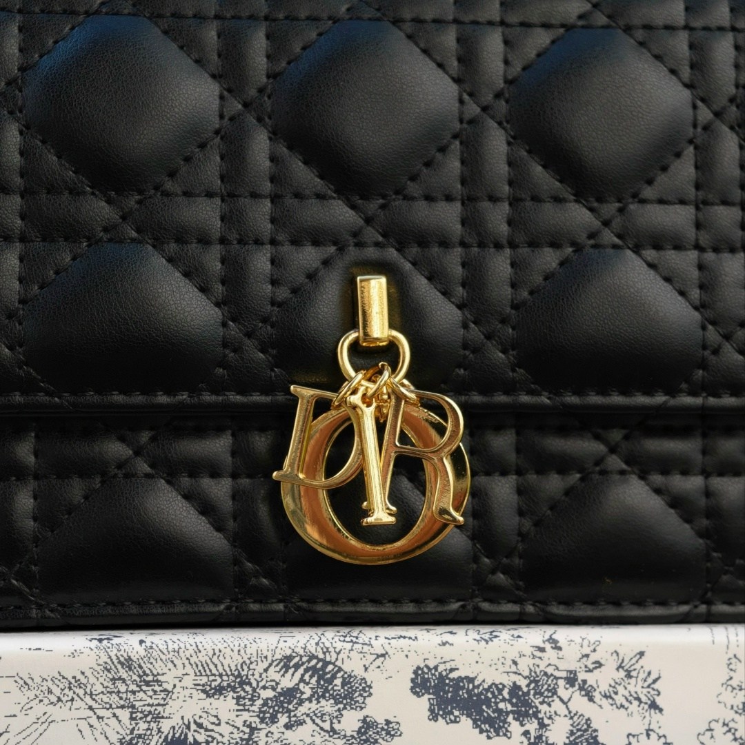сумка dior,сумка качественная классическая dior style,сумка женская dior,dior lady,классическая сумка dior style класса люкс