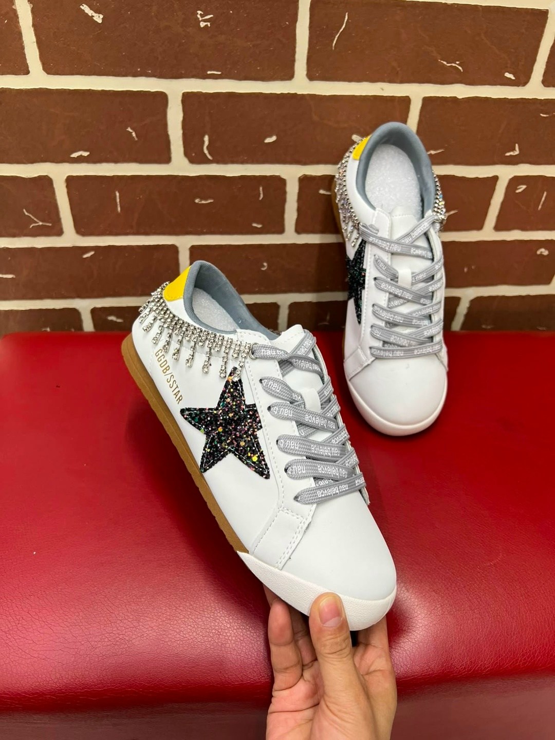 ,кеды golden goose,кроссовки golden goose,модные кроссовки,брендовая