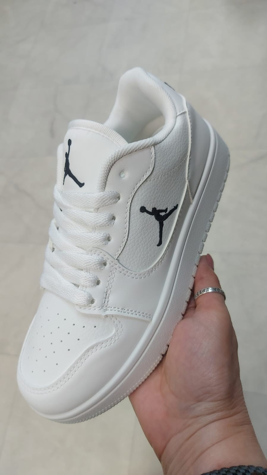 кроссовки nike air jordan 1 low,nike air jordan 1 low,кроссовки,кроссовки мужские nike air jordan 1,стильные кроссовки
