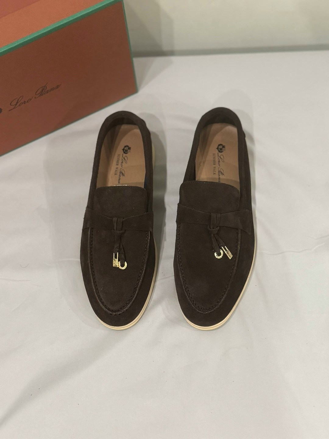 лоферы loro piana,loro piana лоферы женские,,замшевые лоферы summer charm walk loro piana,лоферы замшевые
