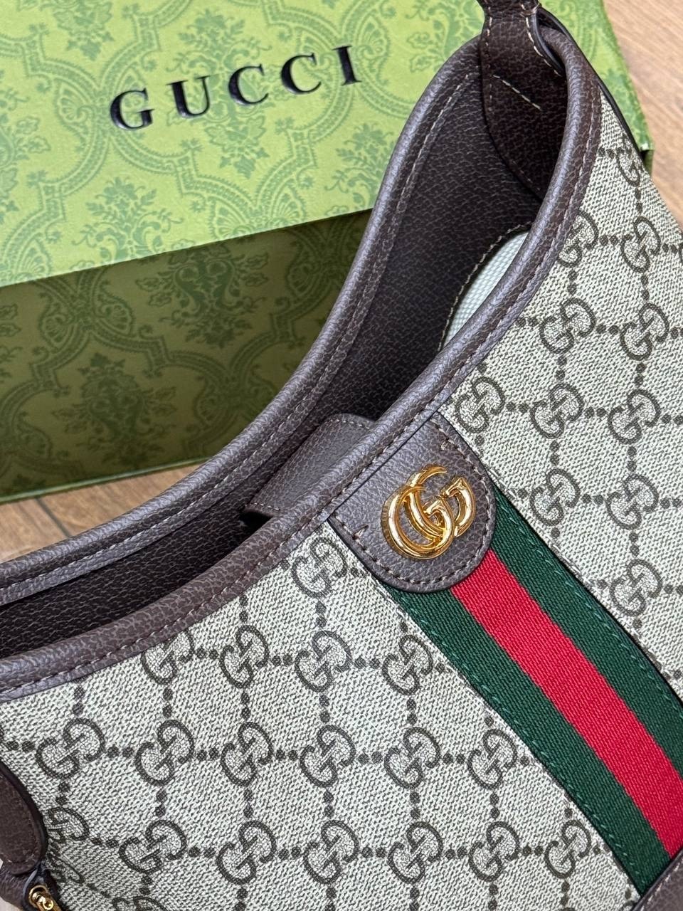 сумка gucci,женская сумка gucci,gucci сумка на плечо,сумка через плечо gucci,сумка-мешок gucci