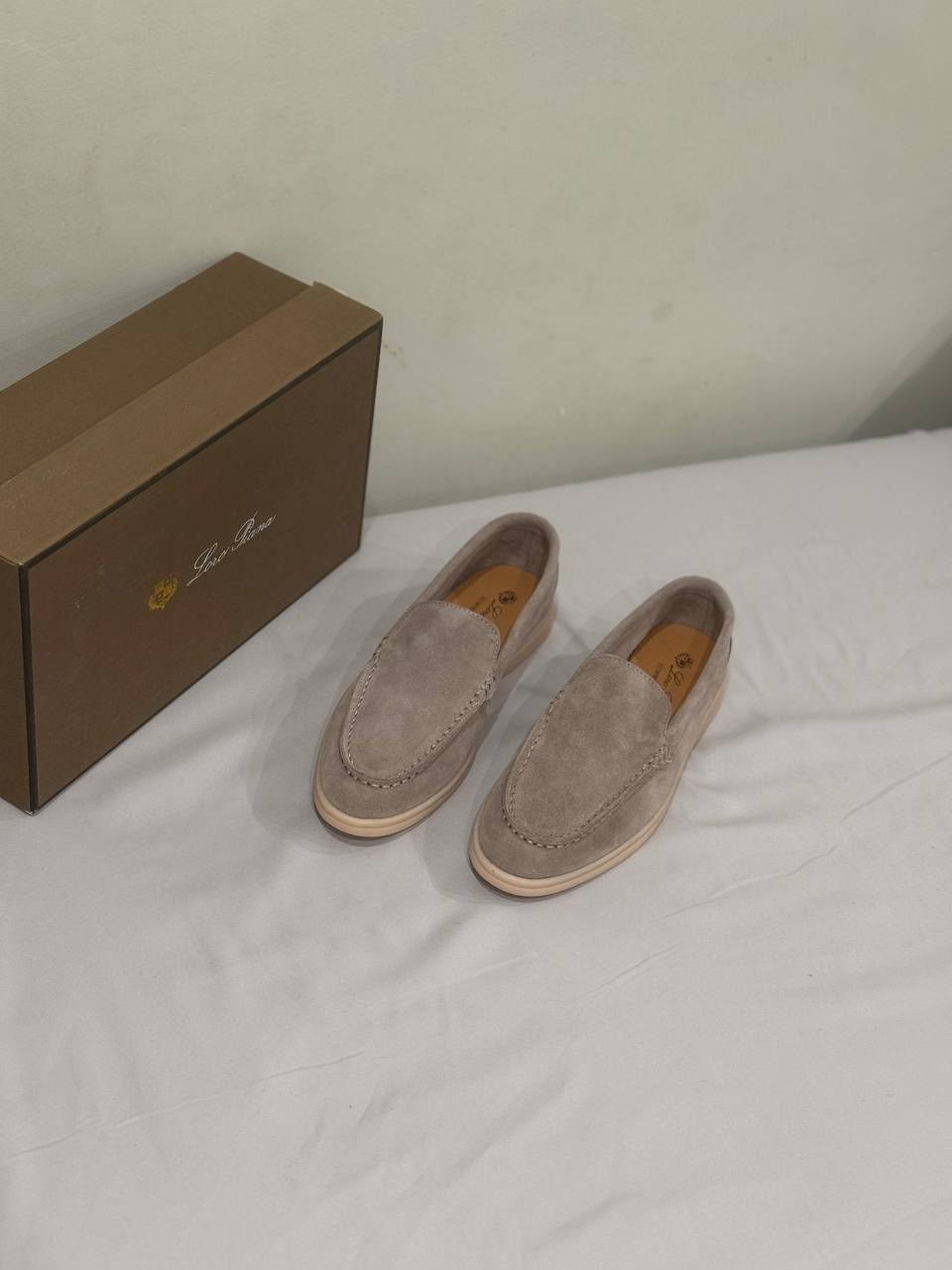 лоферы loro piana мужские,лоферы из натуральной замши loro piana,loro piana лоферы женские замшевые,,замшевые лоферы loro piana