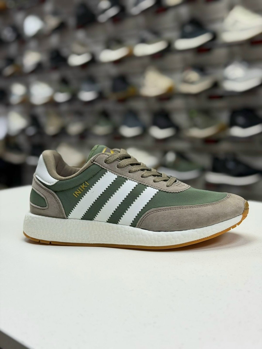 адидас иники синие,кроссовки adidas,мужские кроссовки adidas,кроссовки adidas iniki,кроссовки adidas iniki runner