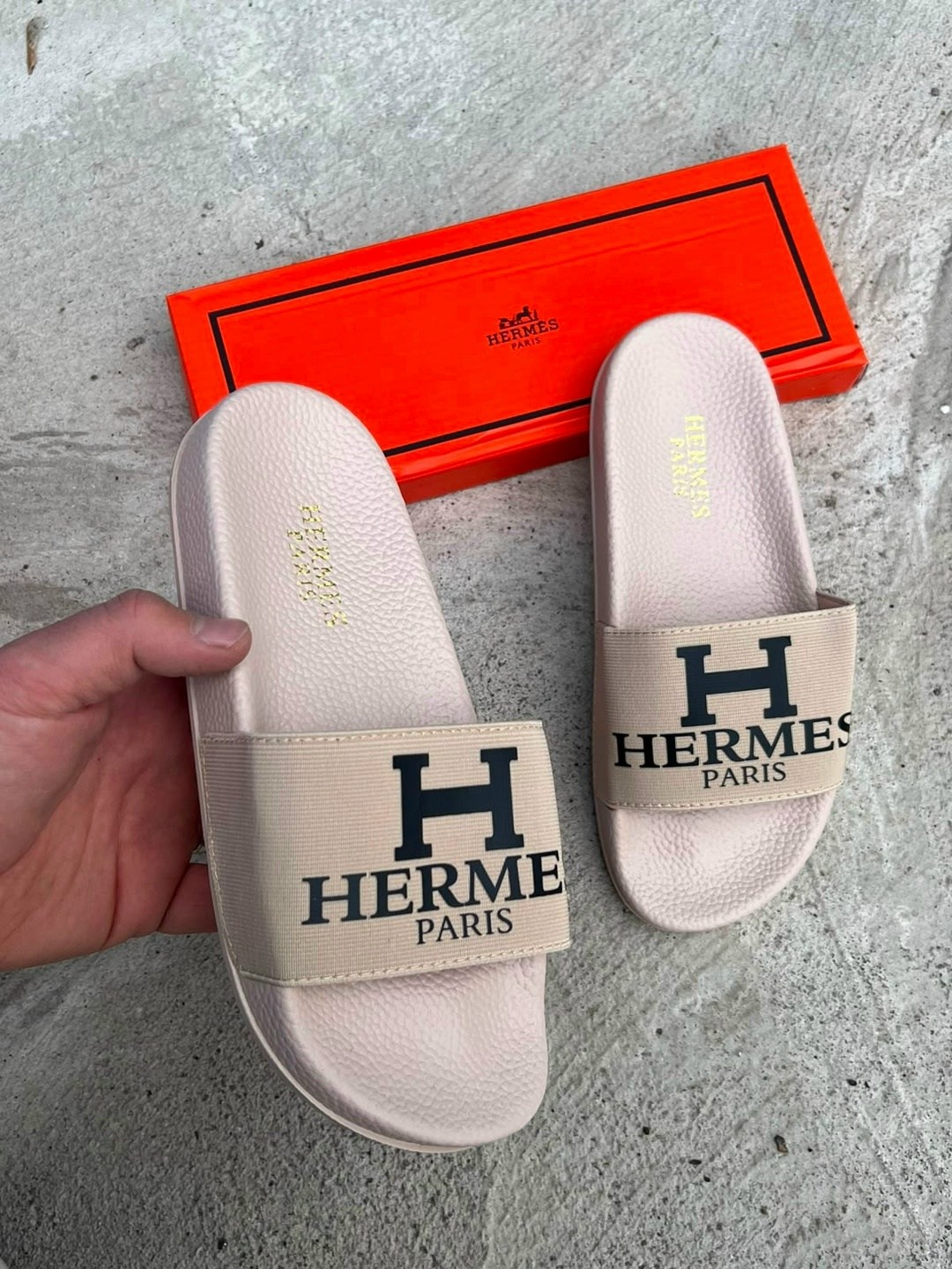 тапки hermes мужские,тапочки paris,мужские шлепки гермес,шлепанцы hermes,