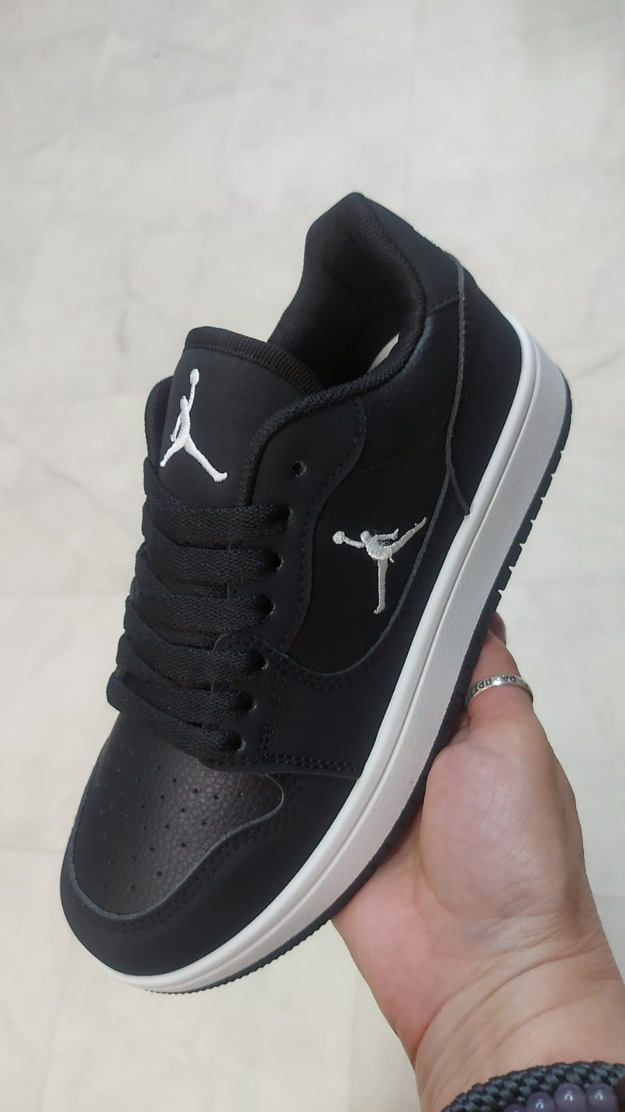кроссовки nike air jordan 1 low,nike air jordan 1 low,кроссовки,кроссовки мужские nike air jordan 1,стильные кроссовки