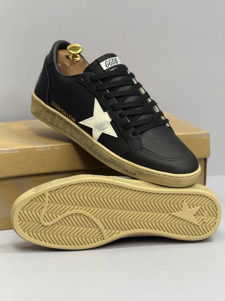кроссовки golden goose,кроссовки golden goose ball star,golden goose кеды hi star на платформе черный,кроссовки golden goose superstar distressed black silver,golden goose ball star sneakers black