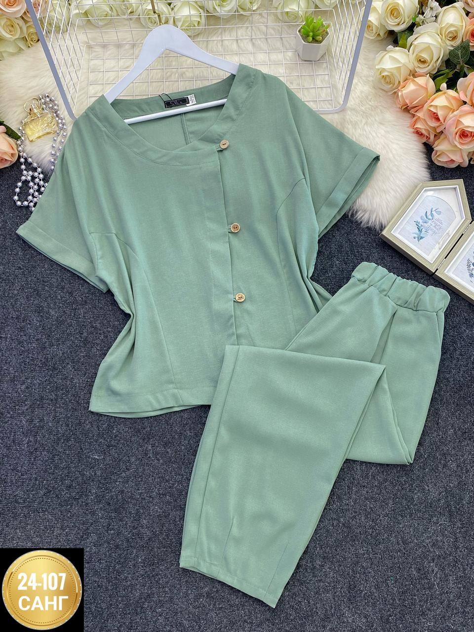 брючный костюм michel chic 1337/1 мохито,костюм michel chic арт 1337 корич,женский брючный костюм,брючный костюм michel chic 1337 зеленый,брючный костюм для невысоких женщин