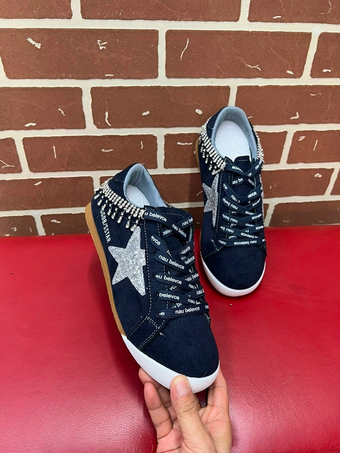 ,кеды golden goose,кроссовки golden goose,модные кроссовки,брендовая