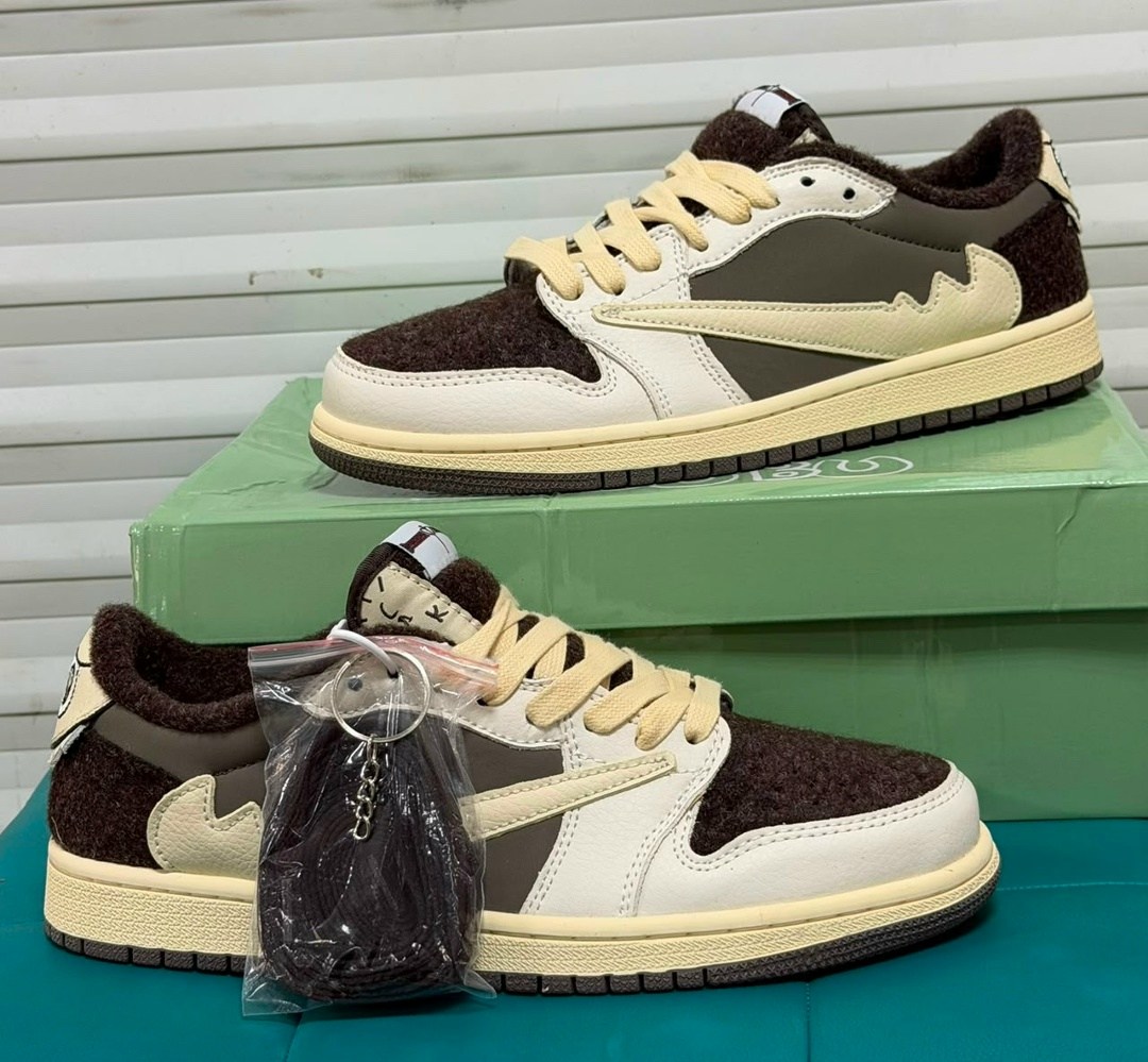 nike air jordan 1 low travis scott,air jordan 1 low travis scott,кроссовки,кроссовки nike air jordan 1 low x travis scott,travis scott x nike air jordan 1 low