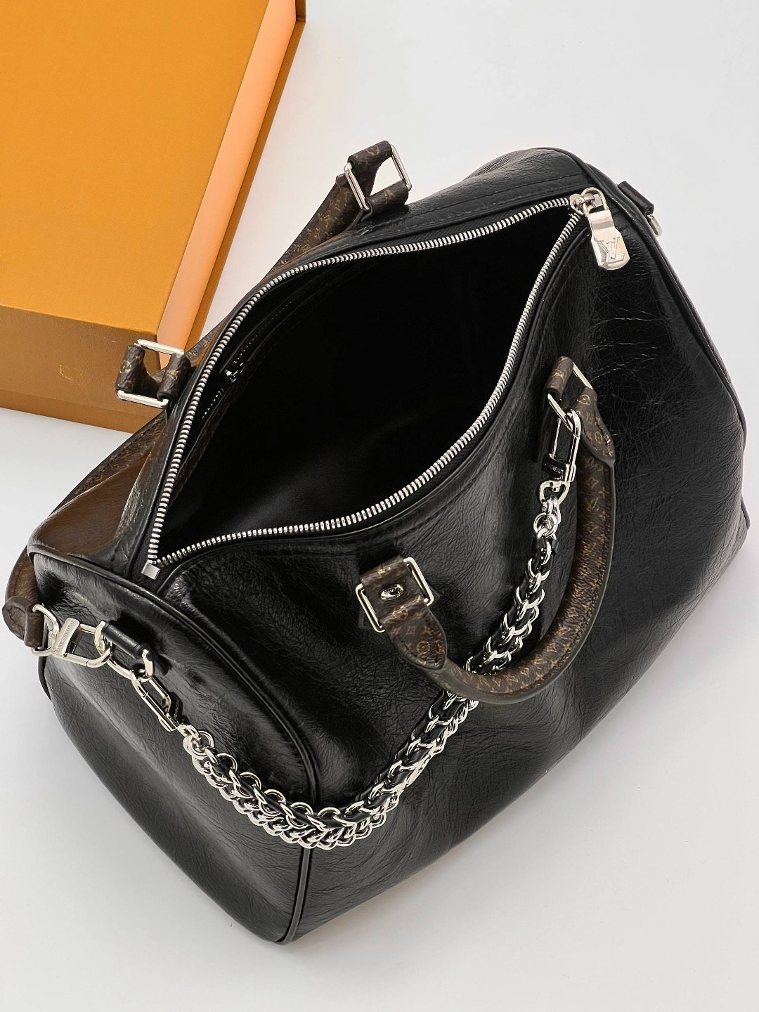 louis vuitton женская сумка,сумка louis vuitton,сумка луи виттон альма,сумка женская брендовая,сумка