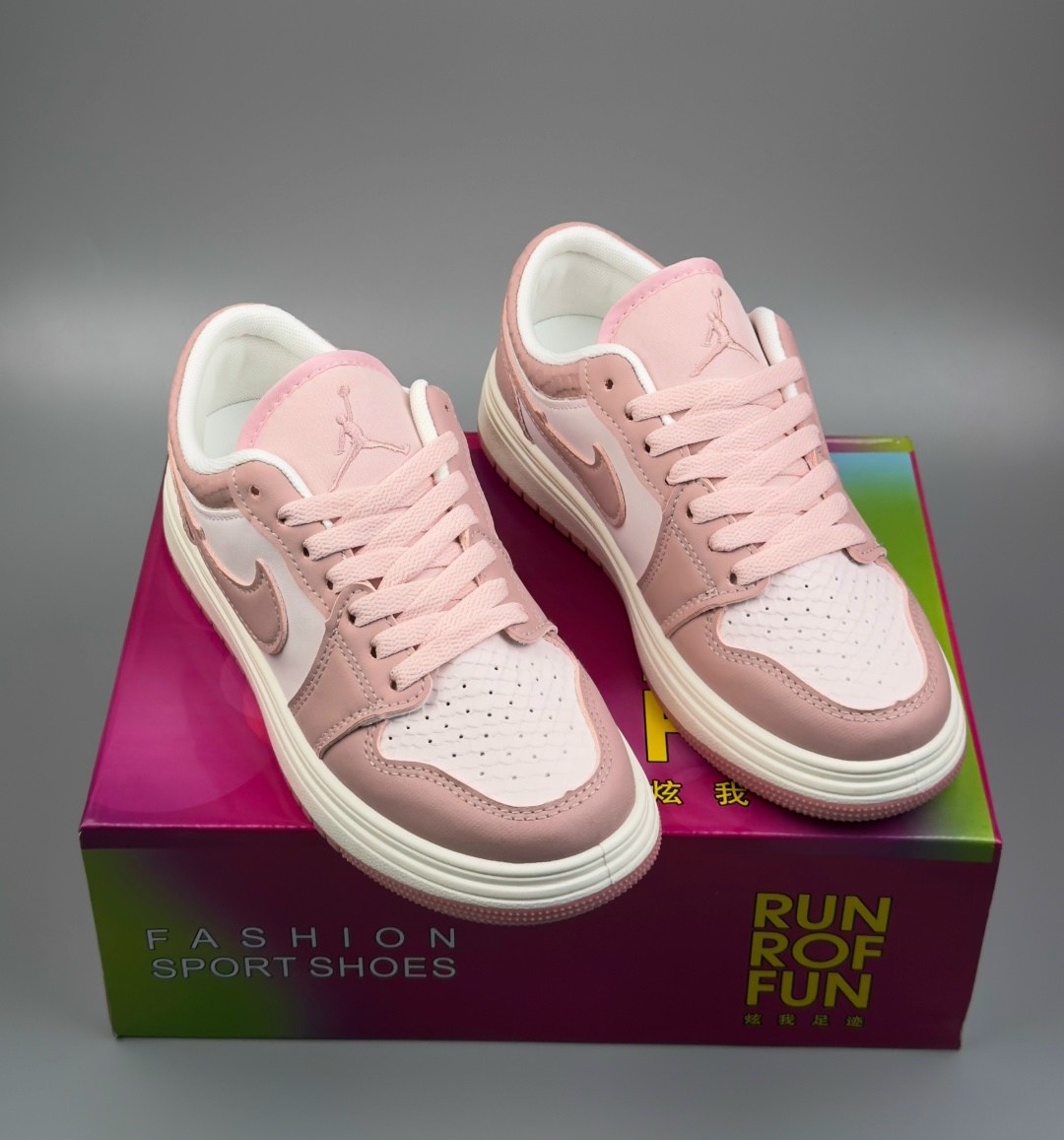 кроссовки,кроссовки женскиe,nike air jordan 1 low,кроссовки розовые,женские кроссовки nike