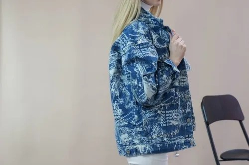 джинсовая женская куртка,stella mccartney джинсовая куртка с принтом,куртка джинсовая,джинсовая куртка с принтом,женская джинсовая куртка с принтом