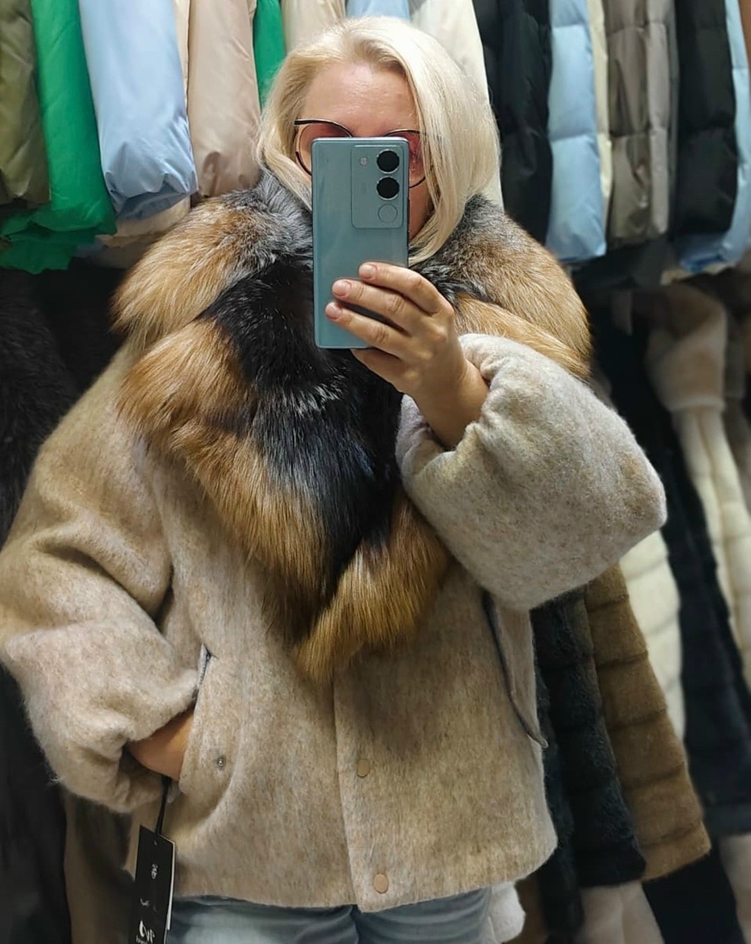 меховая куртка,полупальто зимнее,куртка женская с мехом,полупальто,шубы