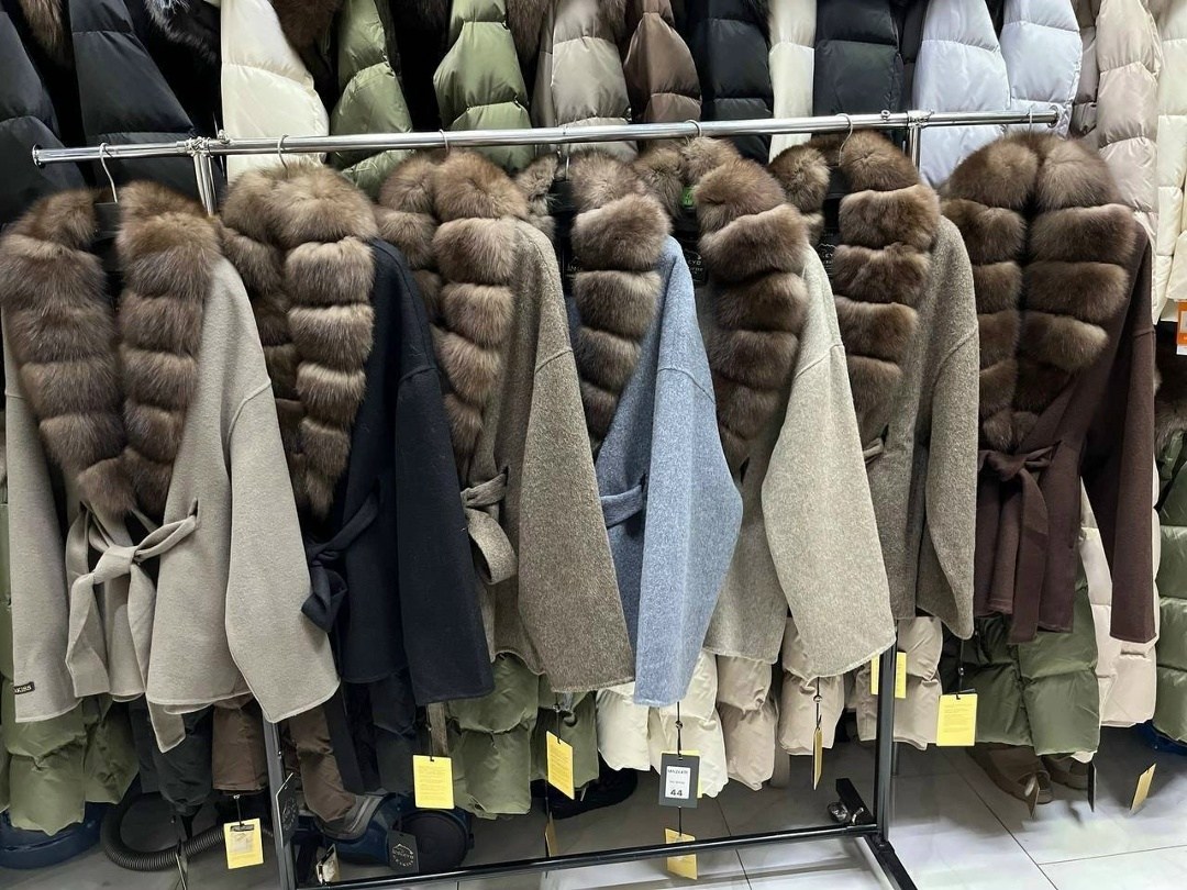 пальто с мехом,пальто с натуральным мехом,пальто с мехом соболя,пальто женские,пальто соболь