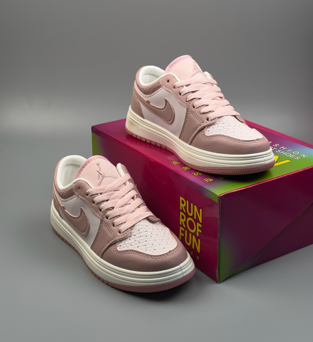 кроссовки,кроссовки женскиe,nike air jordan 1 low,кроссовки розовые,женские кроссовки nike