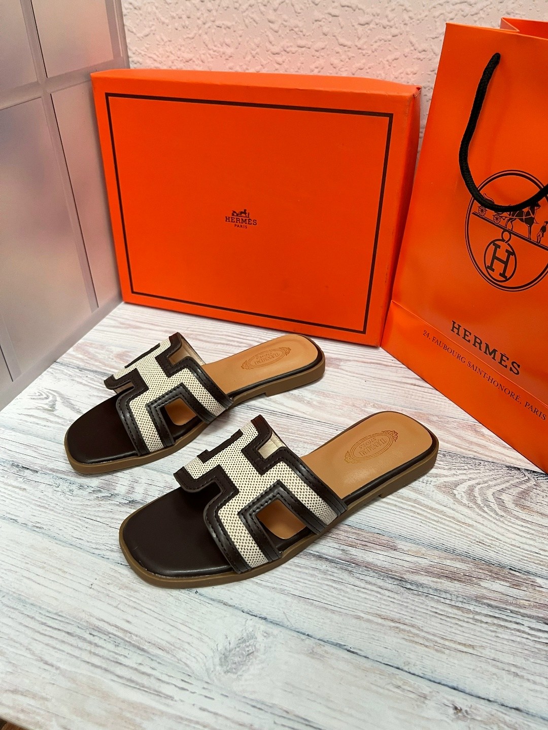 шлепки эрмес,hermes шлепки женские,шлепки hermes,hermes шлепанцы,шлепки гермес