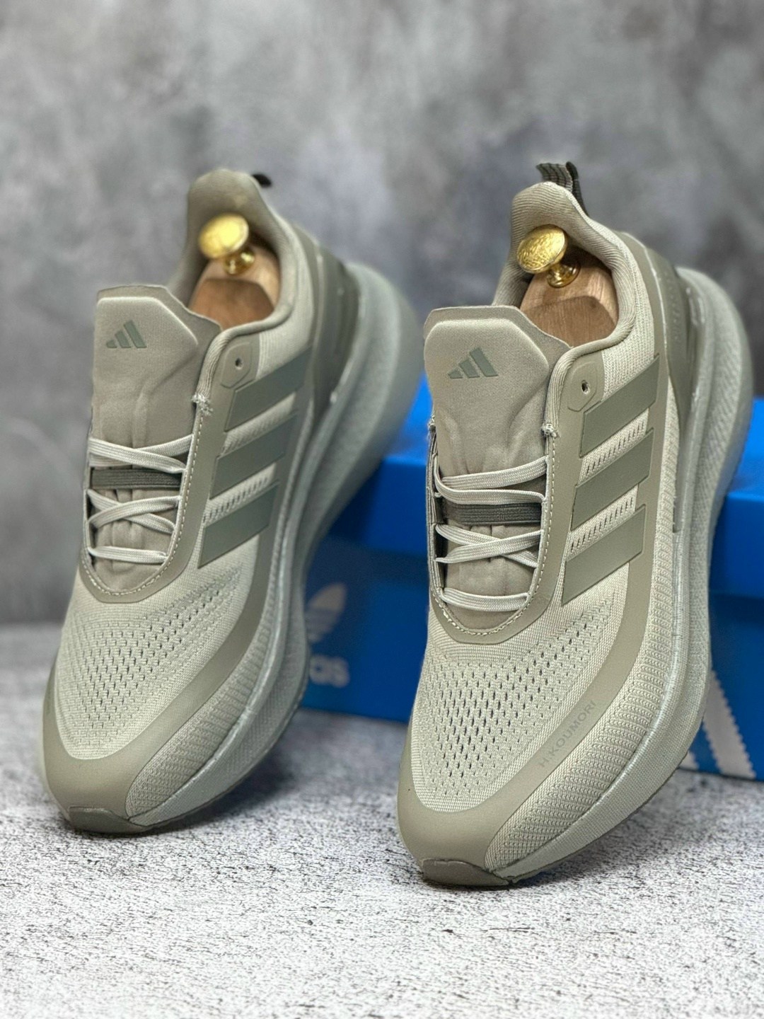 кроссовки adidas,мужские кроссовки adidas,adidas ultraboost,adidas ultraboost 5,adidas ultra boost