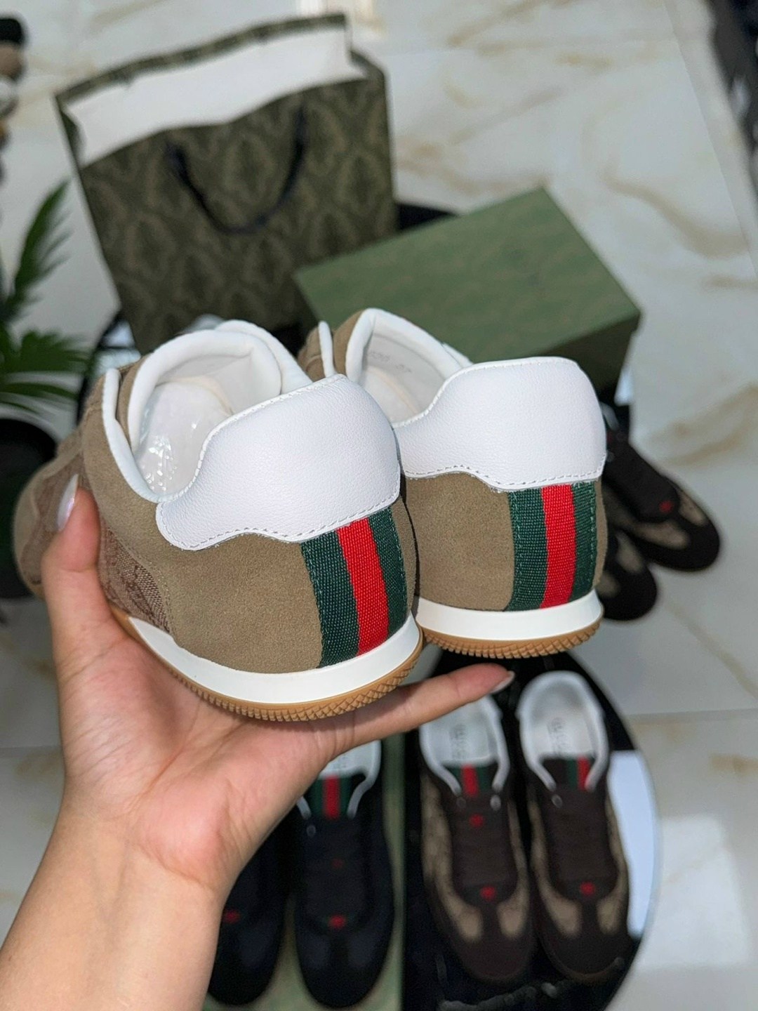 кроссовки gucci,кроссовки женские gucci,,гуччи кроссовки,грязные кроссовки гуччи