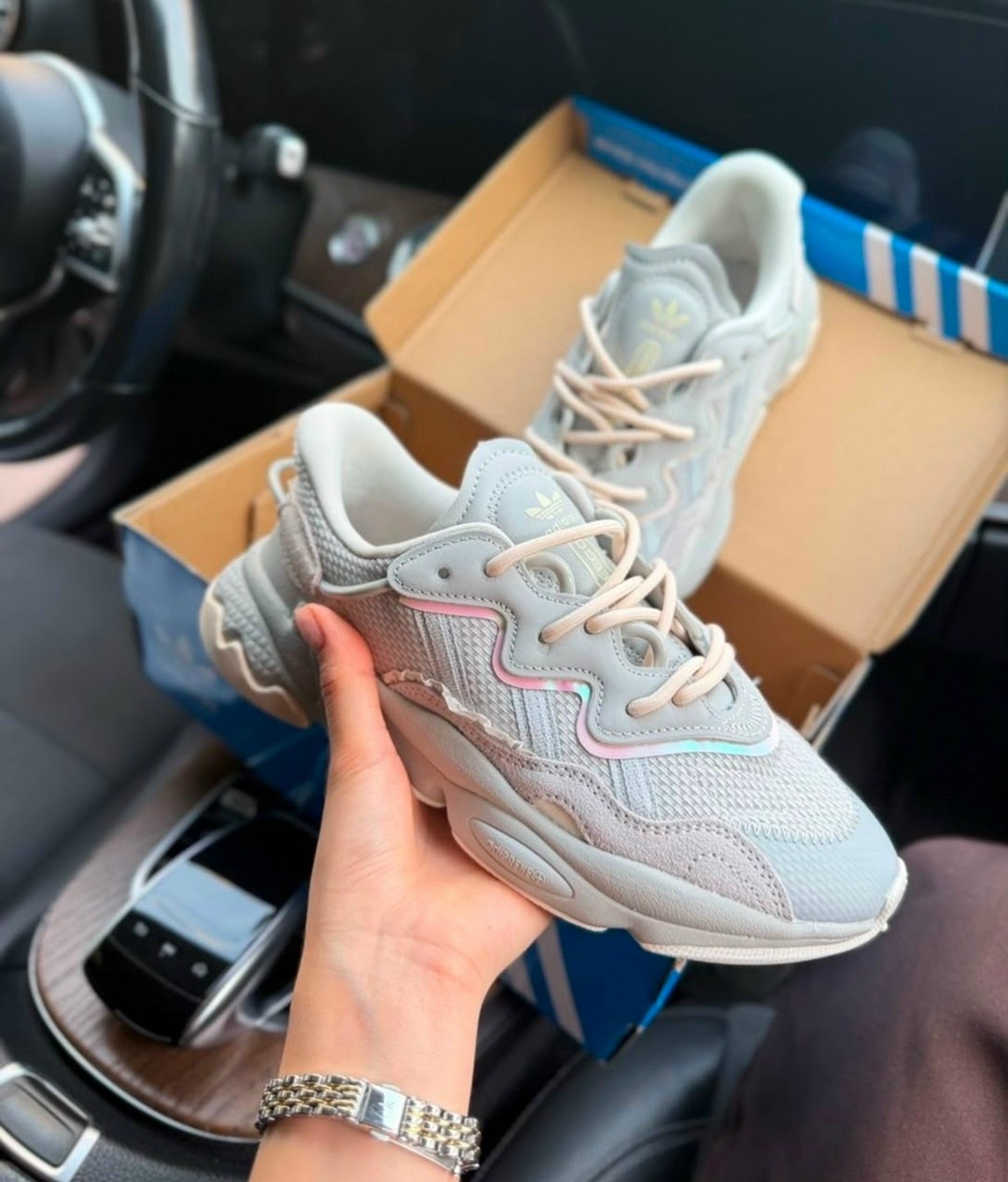 женские кроссовки adidas ozweego,кроссовки adidas ozweego,женские кроссовки adidas originals ozweego,adidas originals ozweego,adidas ozweego женские