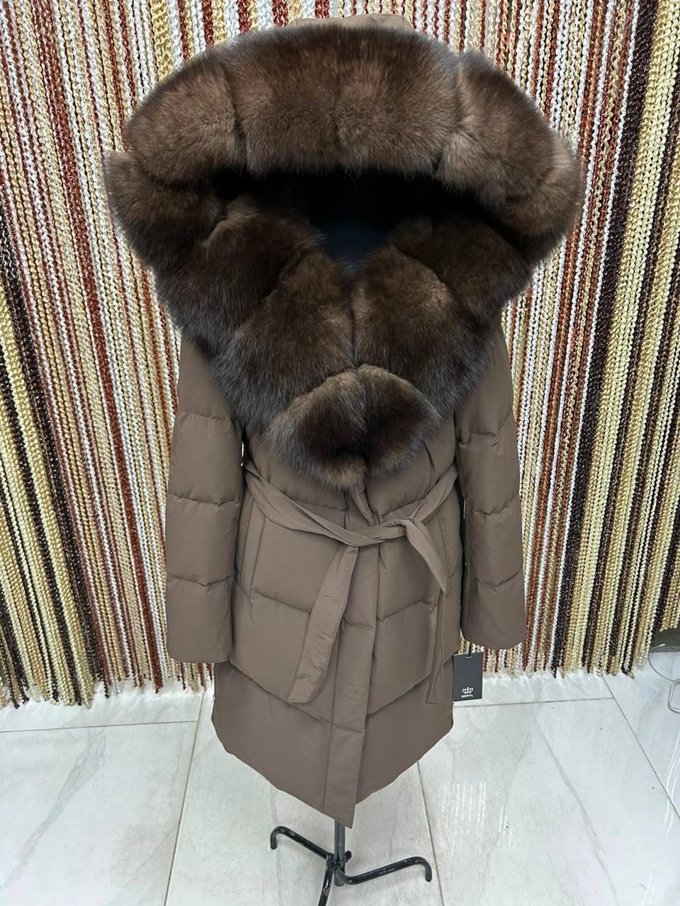 пуховик с натуральным мехом,пуховик с мехом,пуховик женский,пуховик с натуральным мехом песца,стильные пуховики с мехом
