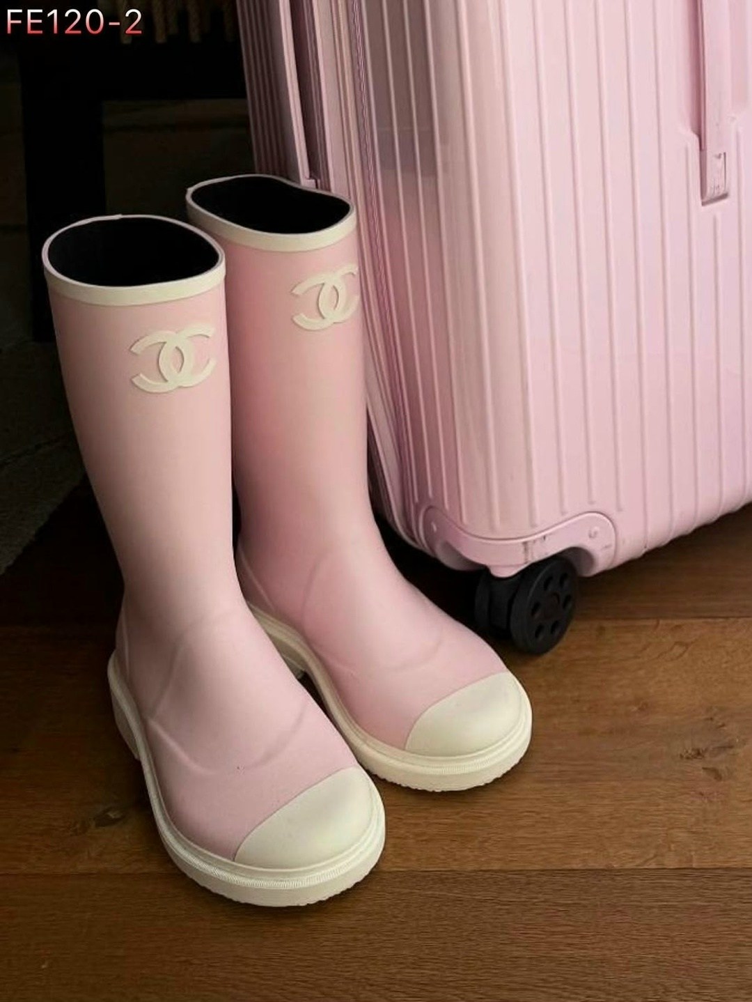 резиновые сапоги chanel,оверсайз толстовка,оверсайз худи,худи свитшот оверсайз,сапоги chanel 36