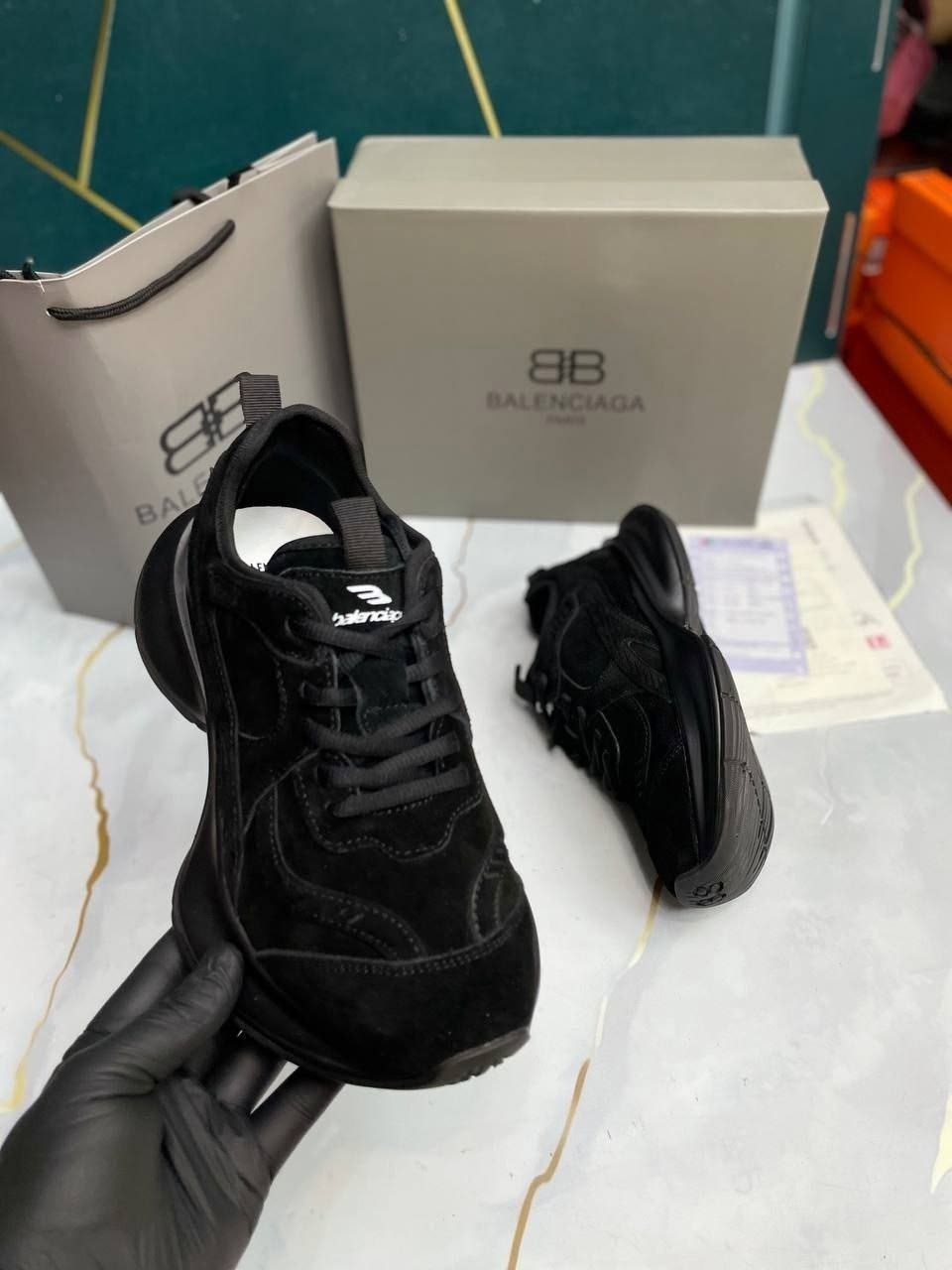 женские кроссовки balenciaga,кроссовки balenciaga,balenciaga ,balenciaga кроссовки черные,кроссовки баленсиага женские черные