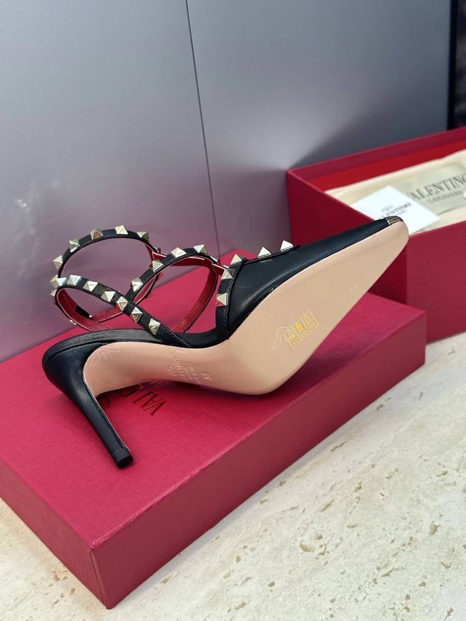 ,туфли валентино,туфли valentino,valentino garavani туфли,женская